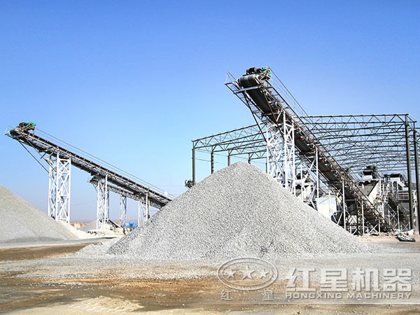 河南500t/h青石破碎生產(chǎn)線現(xiàn)場(chǎng)圖4 河南500t/h青石破碎生產(chǎn)線現(xiàn)場(chǎng)圖4