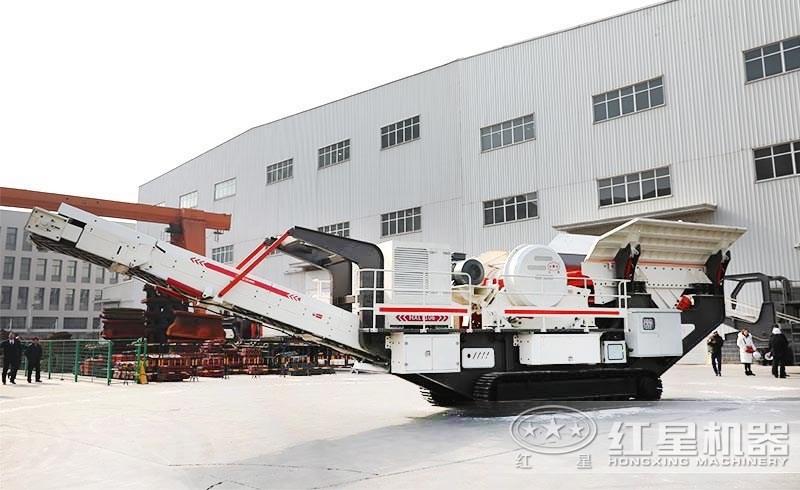 車(chē)載移動(dòng)砸石頭機(jī)廠家,價(jià)格實(shí)惠可選購(gòu) 車(chē)載移動(dòng)砸石頭機(jī)廠家,價(jià)格實(shí)惠可選購(gòu)