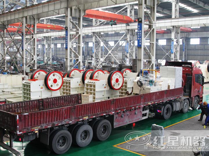 大型煤炭破碎機(jī)廠家,提供現(xiàn)貨,保障質(zhì)量 大型煤炭破碎機(jī)廠家,提供現(xiàn)貨,保障質(zhì)量