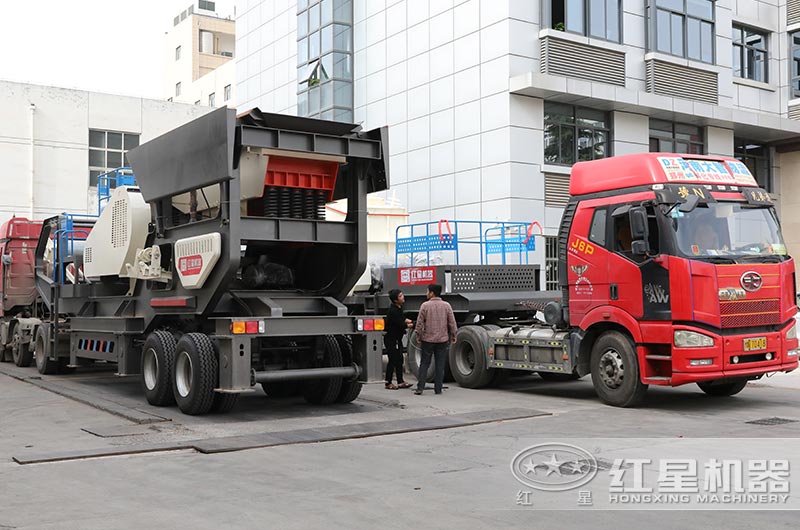 一體式建筑垃圾破碎機設備直接開往客戶現場 一體式建筑垃圾破碎機設備直接開往客戶現場