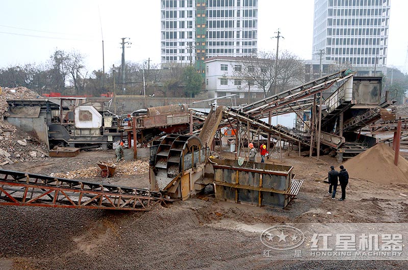 建筑垃圾粉碎分離機設備作業現場圖 建筑垃圾粉碎分離機設備作業現場圖