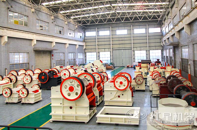 破碎機(jī)設(shè)備種類多、型號(hào)全