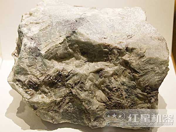 硼礦 硼礦